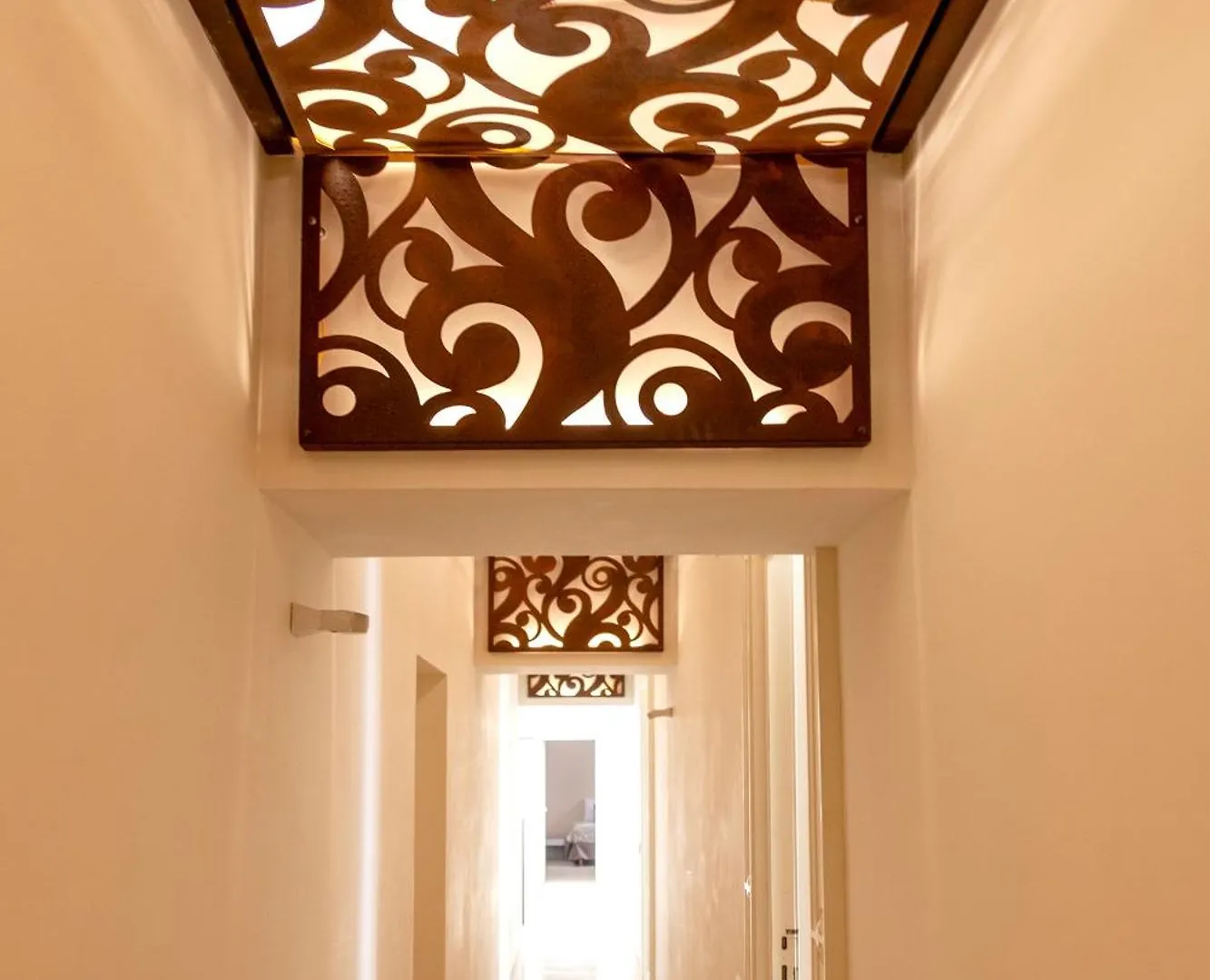 Opera 5 Hotel Naples