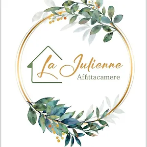 La Julienne Ac Konukevi